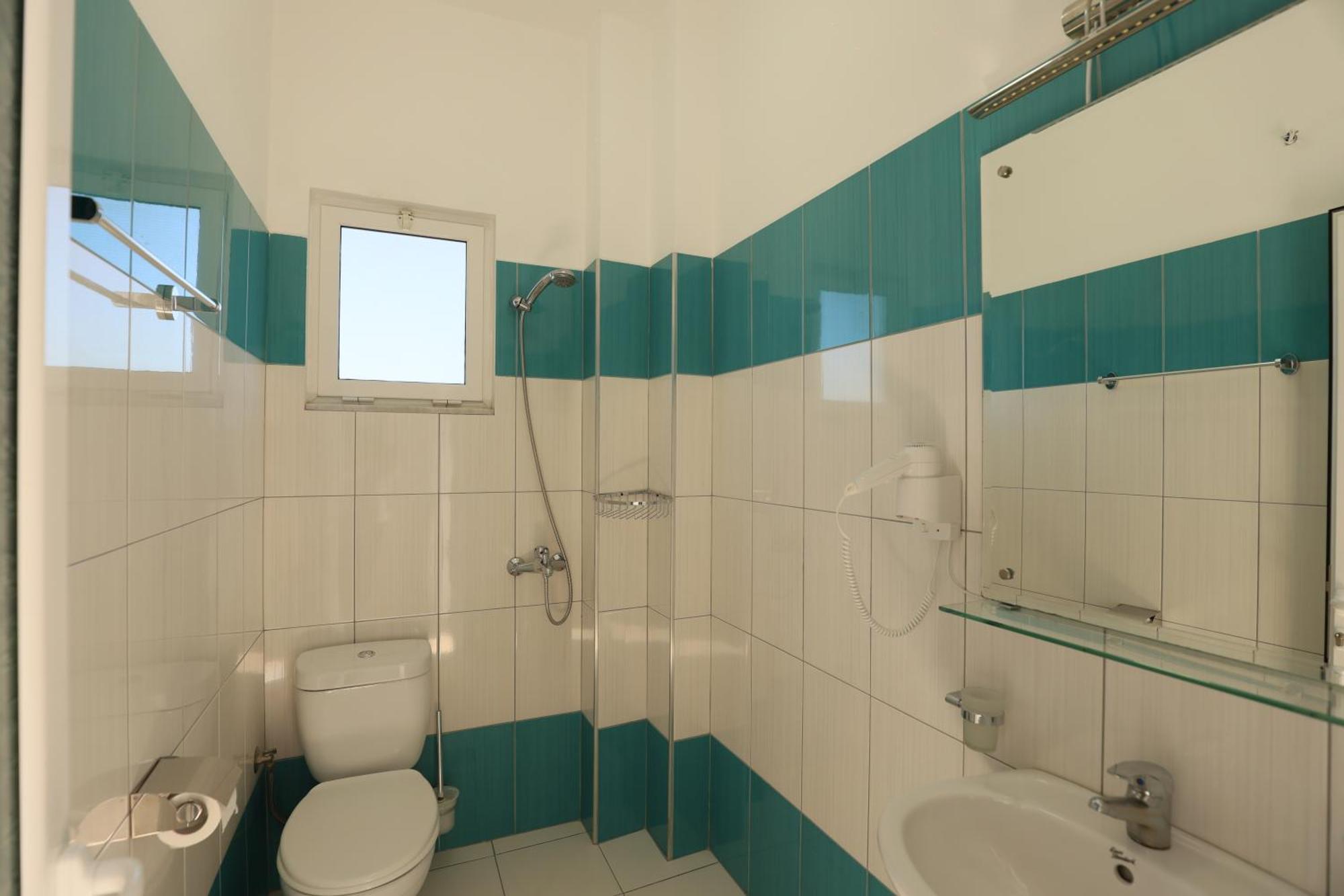 Michelle Apartments Ксамил Екстериор снимка